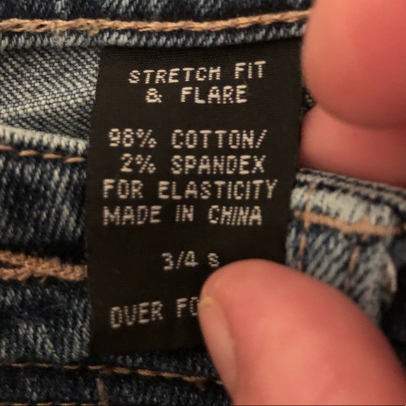 Express Jeans Stretch Fit & Flare (imperfect) 3/4s - Picture 7 of 9